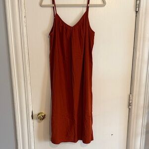 a.n.a Terracotta V-Neck Top